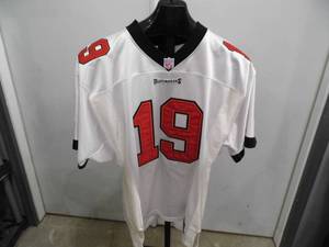 lot 48 image: Buccaneers Jersey