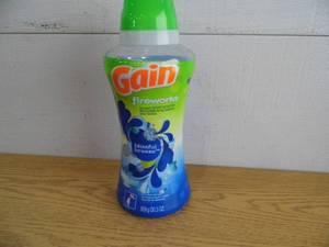 lot 91 image: Gain Scent Booster