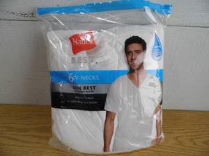 lot 98 image: Hanes V Neck T Shirts