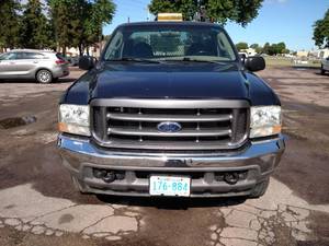 lot 1 image: 2003 Ford F350 Crane Truck