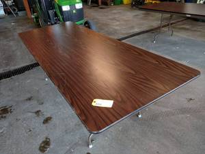 lot 11 image: Folding Table, 8x3...