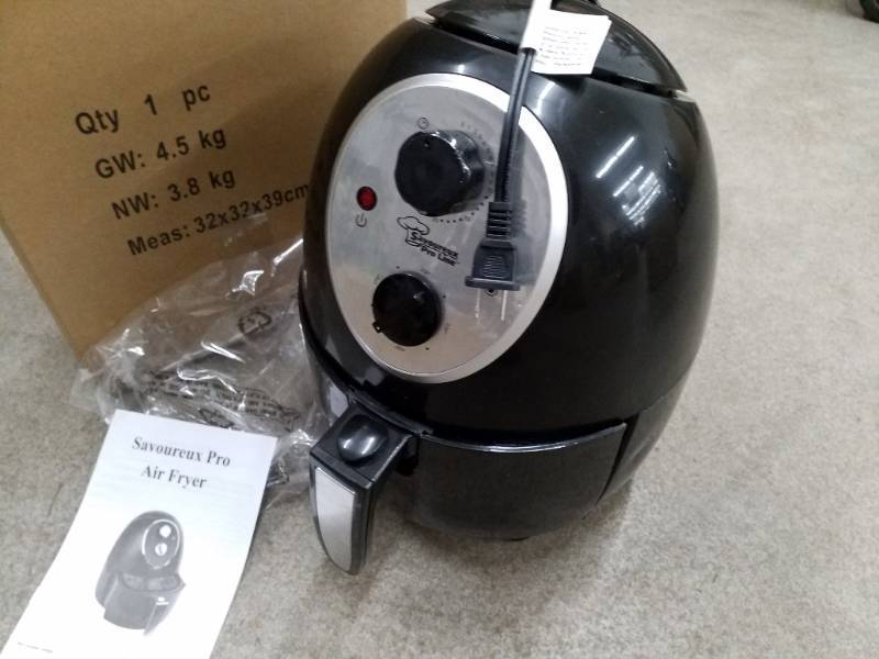 Farberware Air Fryer w/ manual - Sherwood Auctions