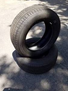 lot 16 image: Lot of (2) Michelin Latitude Tour P26560R18 Tires
