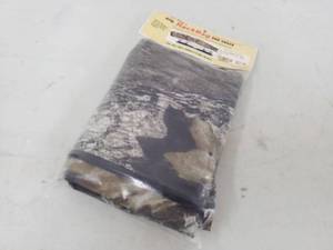 lot 519 image: All Rites RackBag Shotgun and Muzzleloader Gun Cover 48in. Camo