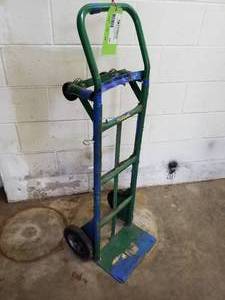 lot 541 image: Metal Hand Truck 4-wheel
