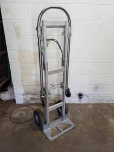 lot 536 image: Metal Hand Truck 4-wheel