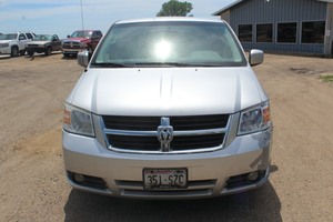 2008 Dodge Grand Caravan SXT - 2 Owners -