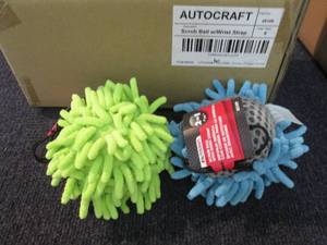 lot 28 image: Case of 6 Autocraft Scrub Balls wit...