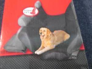 lot 45 image: Autocraft Hanging Pet Seat Cover...