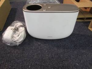 lot 53 image: Aera Diffuser open box...