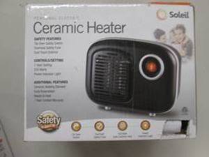 lot 131 image: Soleil Personal Electric Ceramic He...