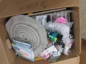 lot 207 image: Box of Assorted Returned Items...