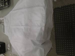 lot 212 image: 4 White Cooks Aprons...