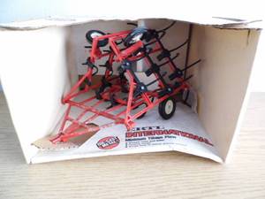 lot 2 image: Ertl International Tillage Plow
