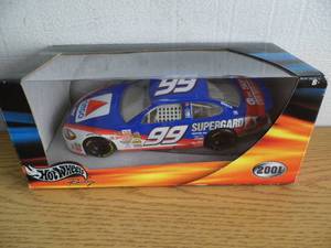 lot 51 image: HotWheels 2001