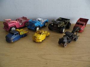 lot 56 image: Vintage Toy Cars