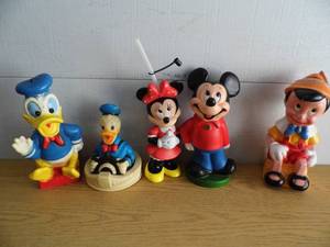 lot 58 image: Disney Banks - Toys