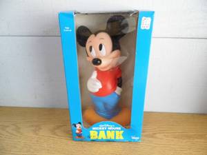 lot 82 image: Mickey Mouse Bank