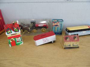 lot 112 image: Banks