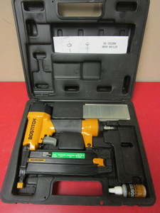 lot 315 image: BOSTITCH BRAD NAILER