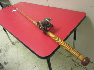 lot 330 image: VINTAGE MONTAGUE BAMBOO SALMON ROD, WITH ORIGINAL REEL AND LINE