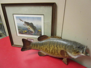 lot 340 image: BASS RESEARCH FOUNDATION STAMP ART AND STAMP, SIGNED, NUMBERED, BY LES KOUBA, BASS TAXIDERMY