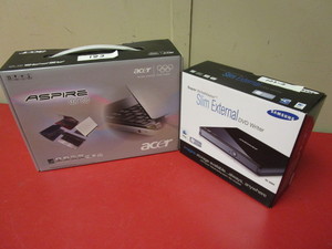 lot 368 image: ACER ASPIRE ONE LAPTOP, SAMSUNG SLIM EXTERNAL DVD WRITER - NEW