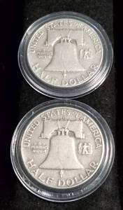 lot 12 image: 2 FRANKLIN HALF DOLLARS IN AIRTITES 1950 1950-D