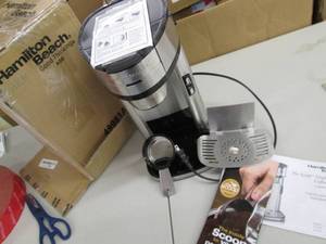 lot 55 image: coffeemaker single-serve. ...