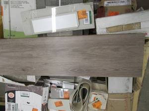 lot 110 image: pallet lot of assored and wall tile...