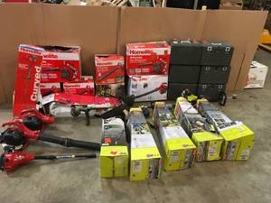 PALLET WITH RYOBI, HOMELITE OUTDOORLAWNCARE TOOLS SEE PICS