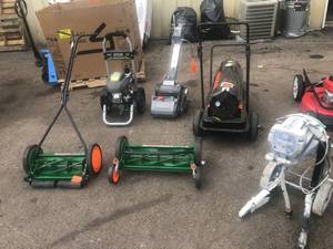 Pallet whit assorted outdoor tools some for parts o repair and untested