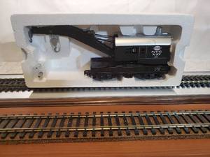 lot 12 image: Rail King New York City Operating Crane Car # 30-7980
