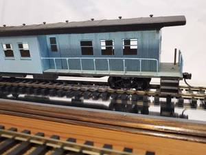 lot 77 image: Vintage O Scale Hand Made Wooden Model Kit Passenger Car