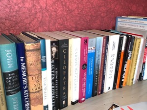 lot 4 image: Lot of Books
