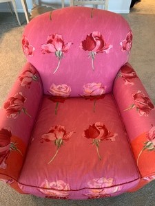 lot 5 image: Beautiful Miles Talbott Two Tone Pink & Red Floral Upholstered Chair