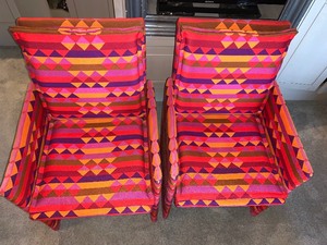 lot 41 image: Pair of Upholstered Bright Print Chairs by Directional