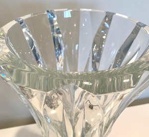lot 85 image: Baccarat Vase