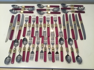 lot 90 image: Laslo for Mikasa Set of Flatware