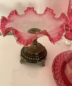 lot 56 image: Cranberry Glassware Items