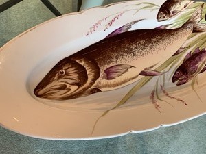 lot 101 image: Oval Fish Serving Platter