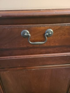lot 35 image: Wooden End Table With Storage