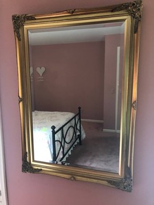 lot 52 image: Ornate Gold Mirror