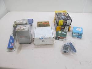 lot 56 image: auto parts