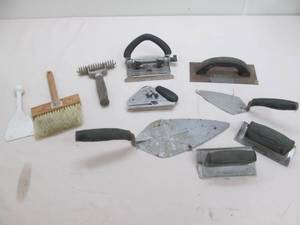 lot 64 image: masonry, carpet tools