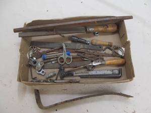 lot 76 image: tools