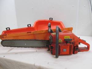 lot 180 image: husqvarna 266 xp chain saw