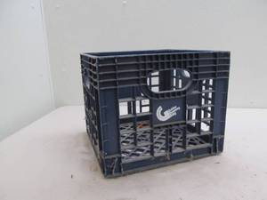 lot 106 image: Golden Guernsey dairy crate