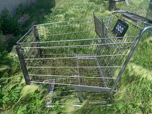 lot 46 image: Shopping Cart & Peg Hooks