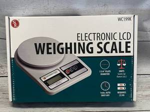 lot 67 image: New 10,000 Gram Electronic Scale